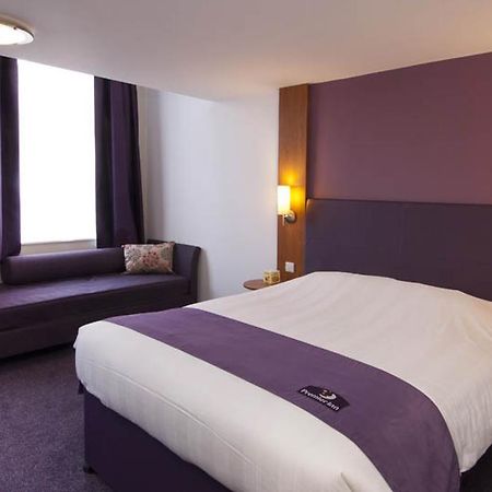 Premier Inn Sittingbourne Kent Exteriör bild
