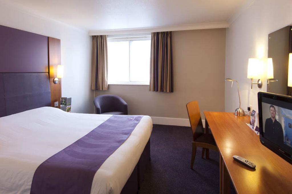 Premier Inn Sittingbourne Kent Rum bild