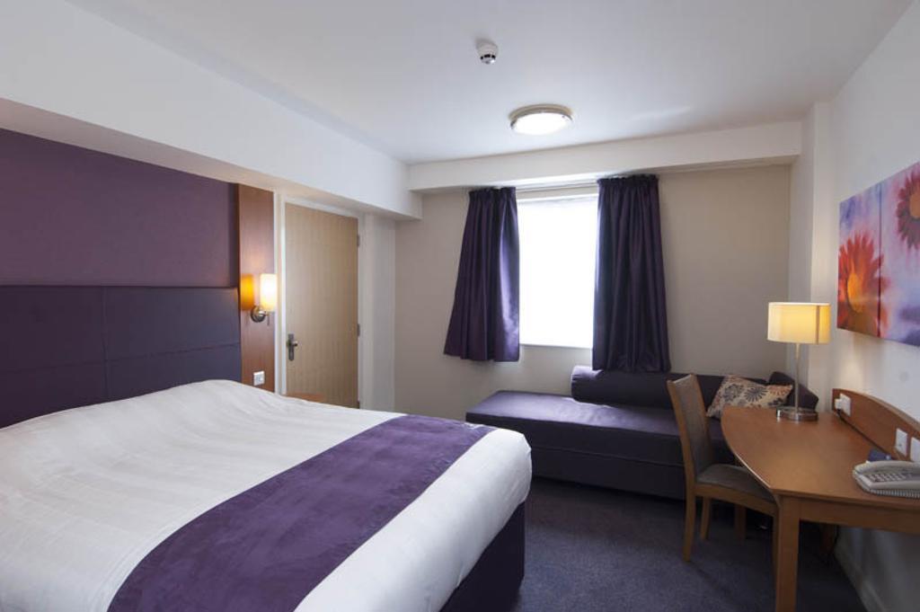 Premier Inn Sittingbourne Kent Rum bild