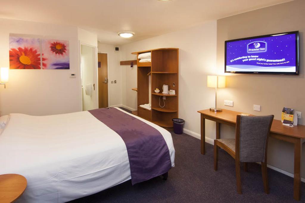 Premier Inn Sittingbourne Kent Exteriör bild
